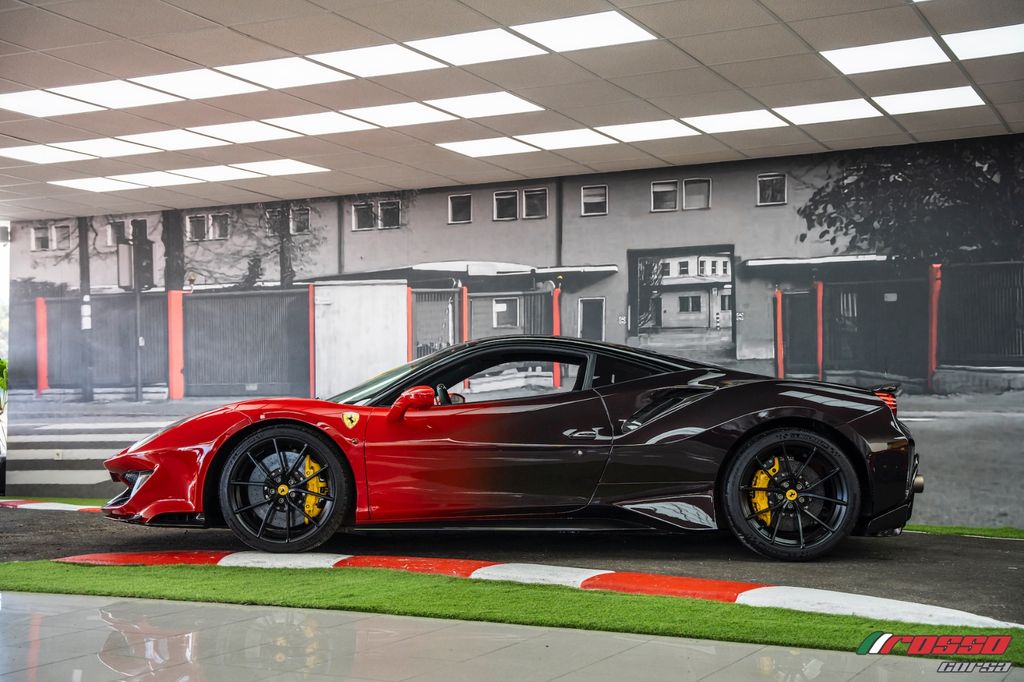 Ferrari 488 Pista 2019