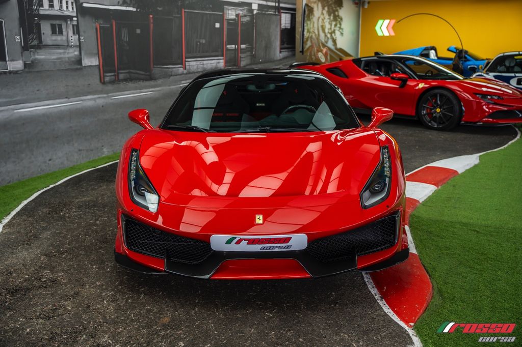 Ferrari 488 Pista 2019