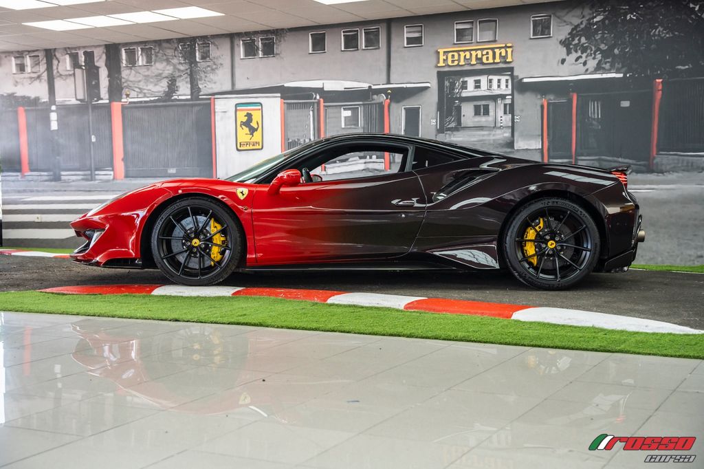 Ferrari 488 Pista 2019