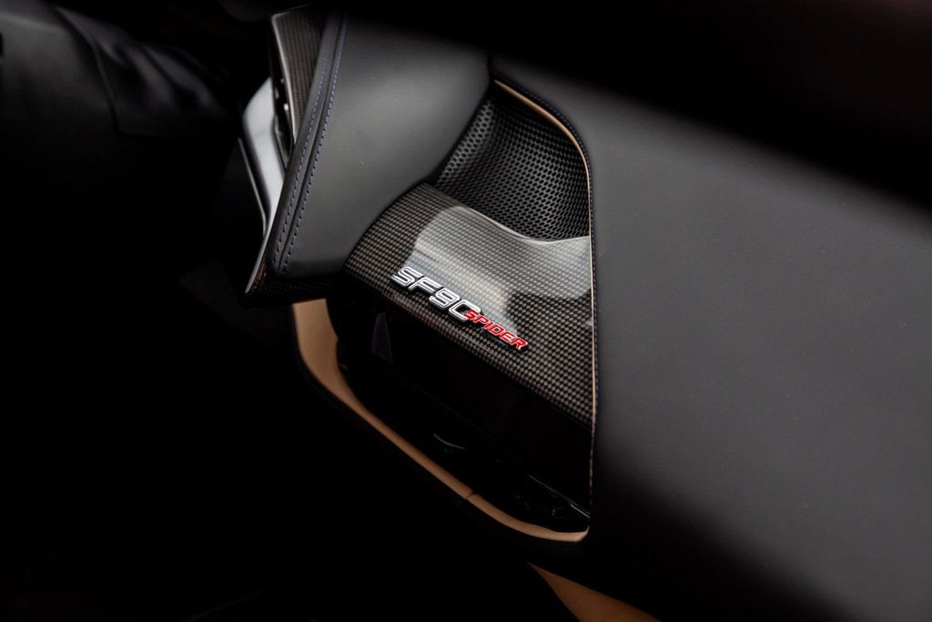 Ferrari SF90 2025