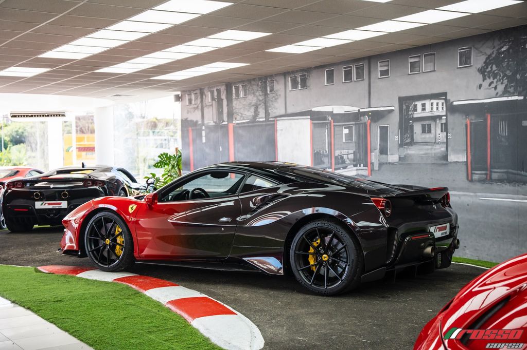 Ferrari 488 Pista 2019