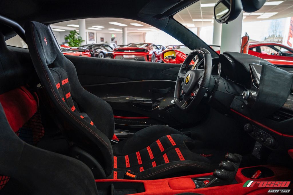 Ferrari 488 Pista 2019