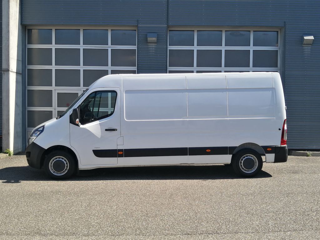 Opel Movano 2022