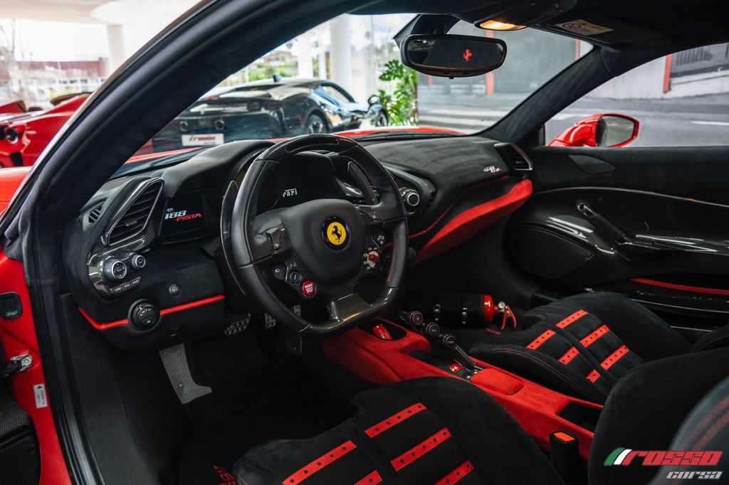Ferrari 488 Pista 2019