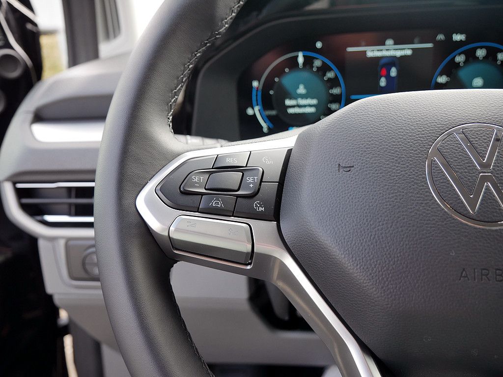 Volkswagen T7 Caravelle