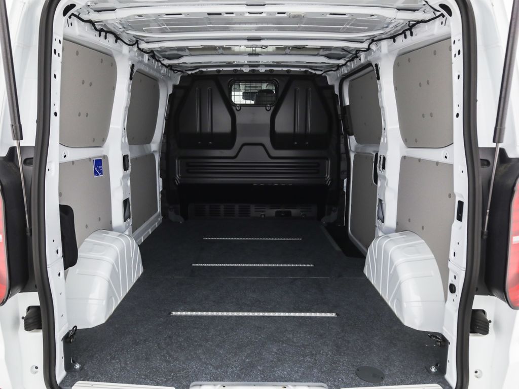 Volkswagen T7 Transporter