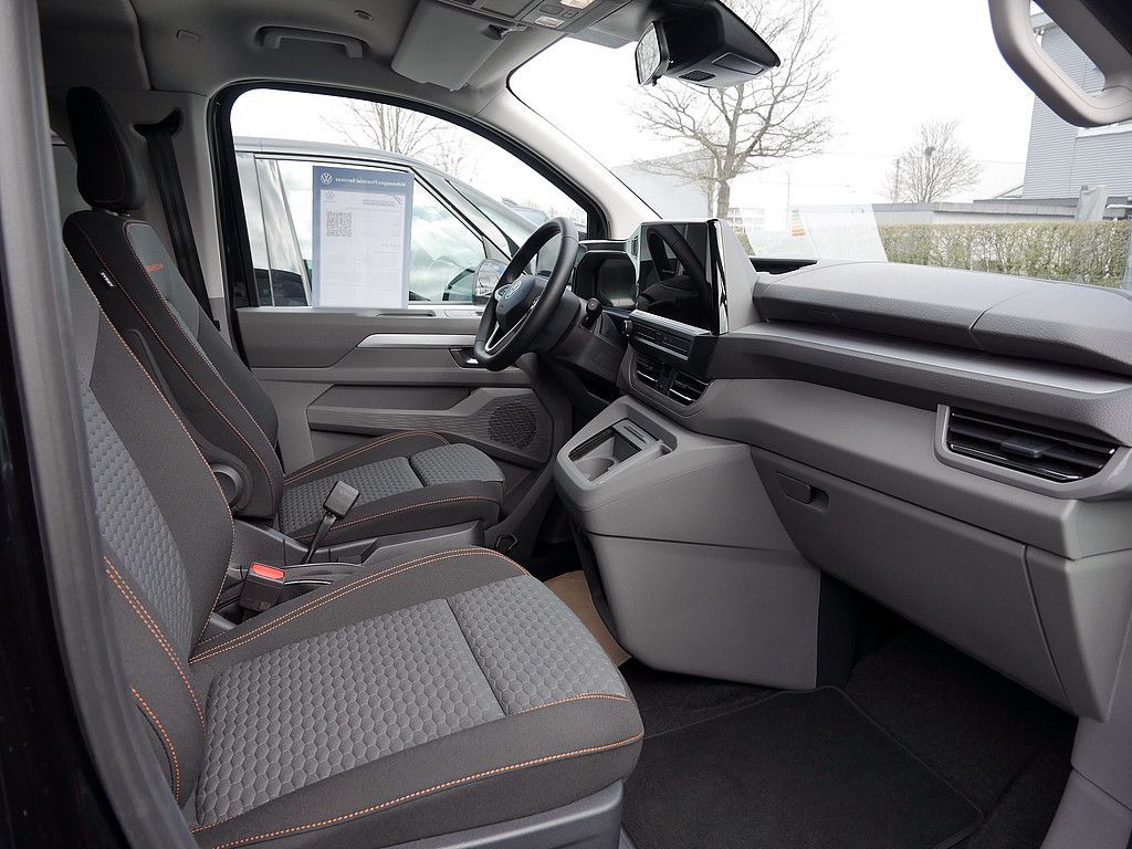 Volkswagen T7 Caravelle