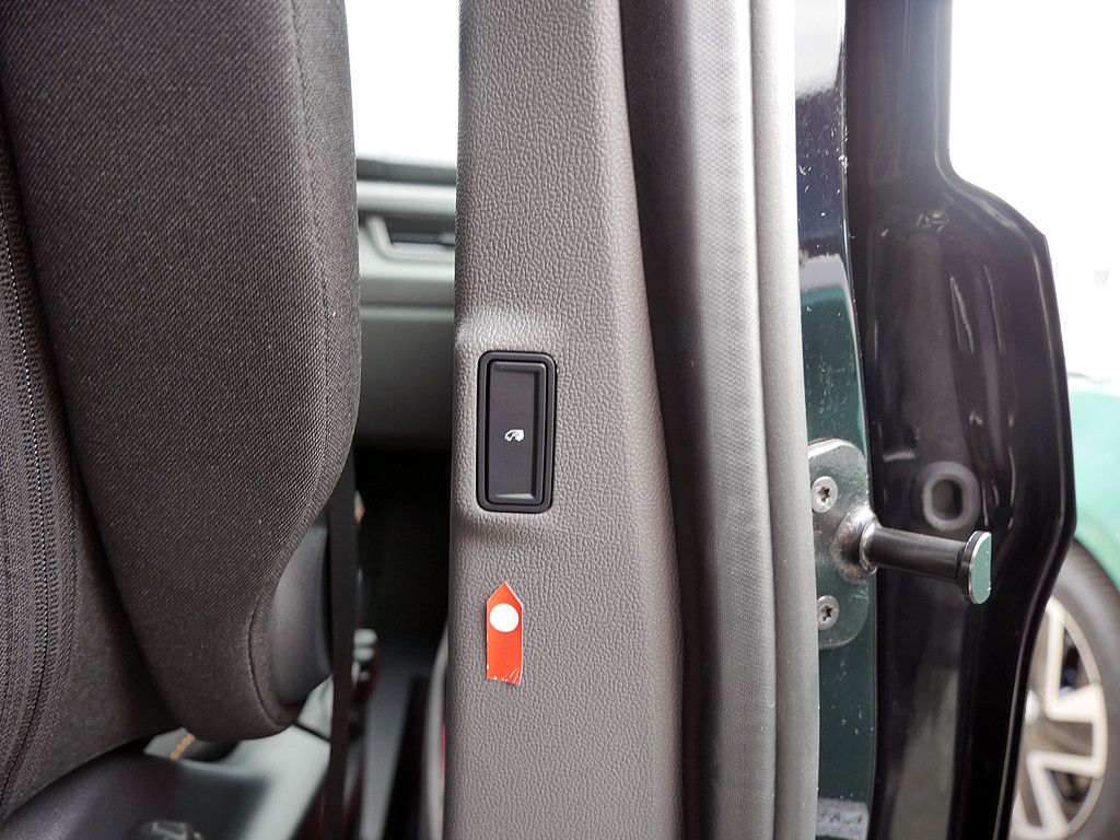 Volkswagen T7 Caravelle