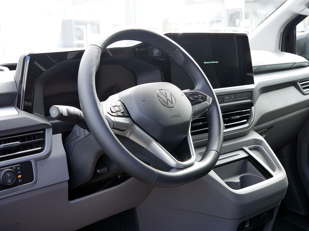 Volkswagen T7 Caravelle