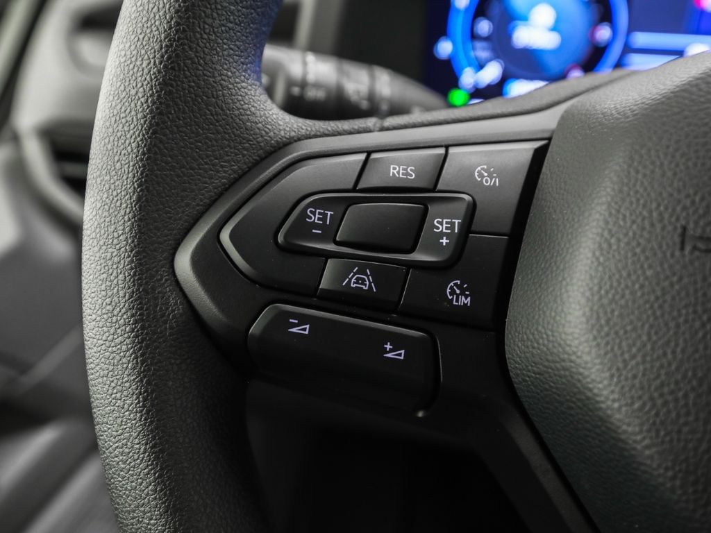 Volkswagen T7 Transporter