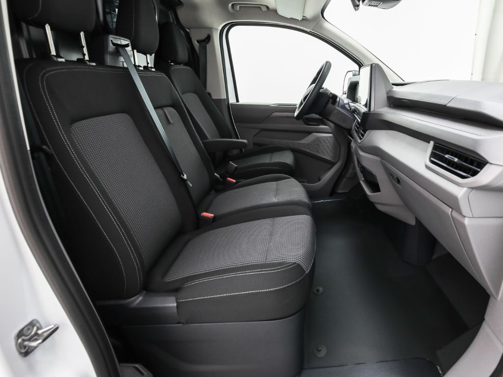 Volkswagen T7 Transporter