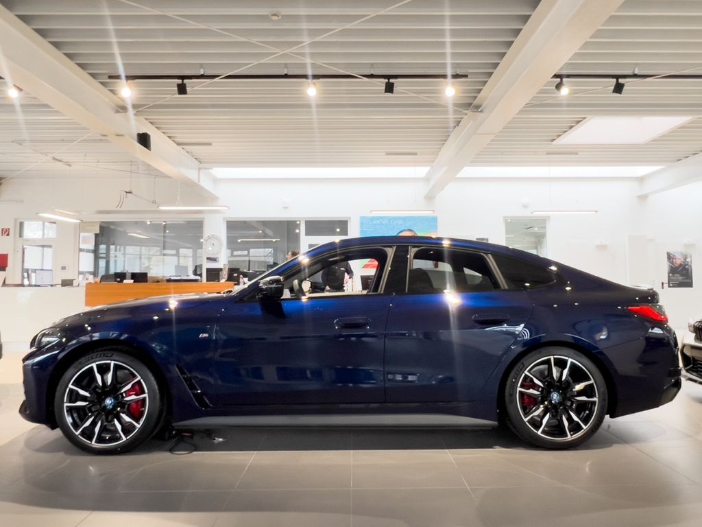 BMW i4 2024