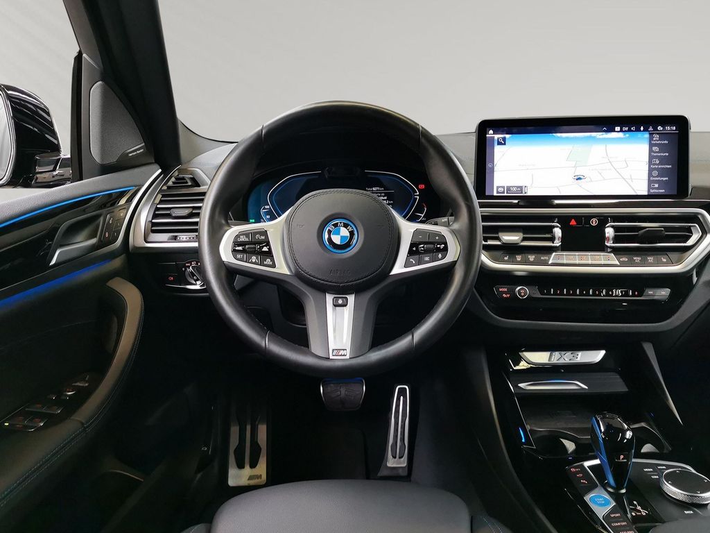 BMW iX3 2023