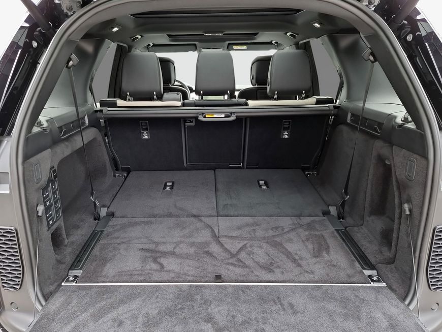 Land Rover Discovery 2024