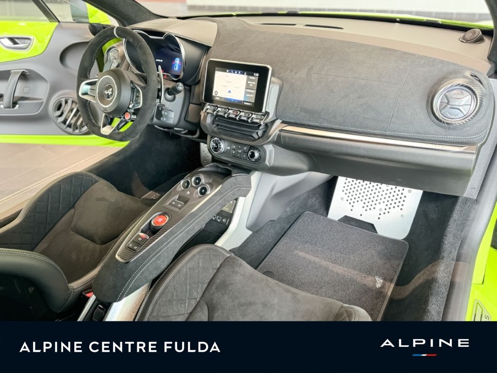 Alpine A110 2024