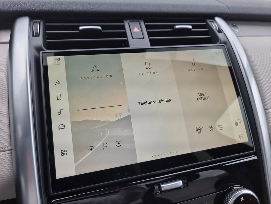 Land Rover Discovery 2024