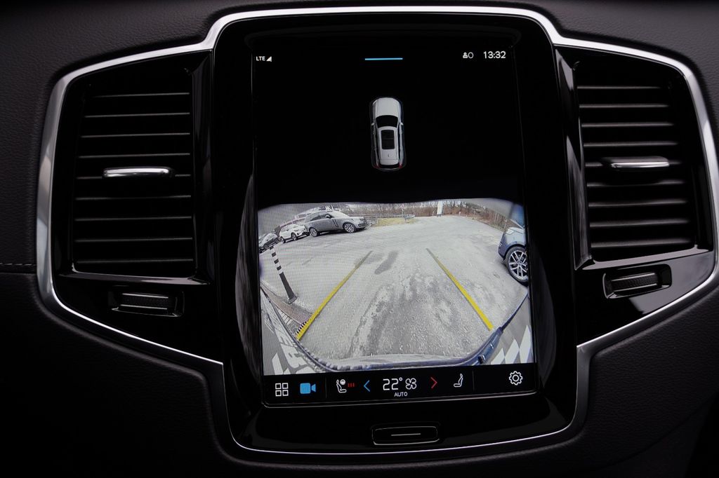 Volvo XC90 2025