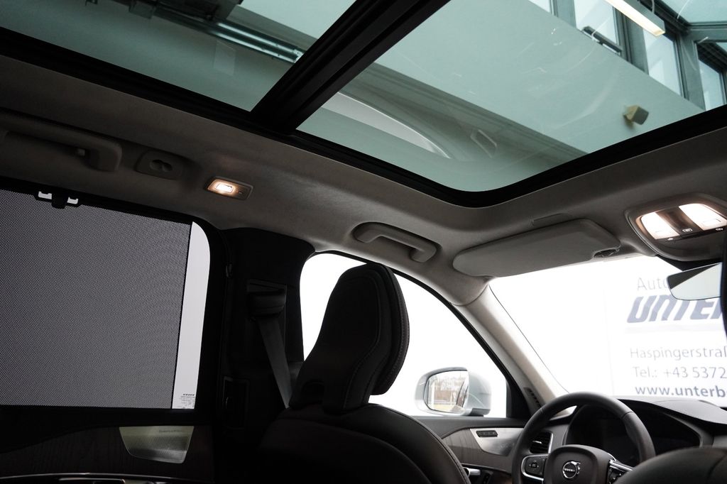 Volvo XC90 2025