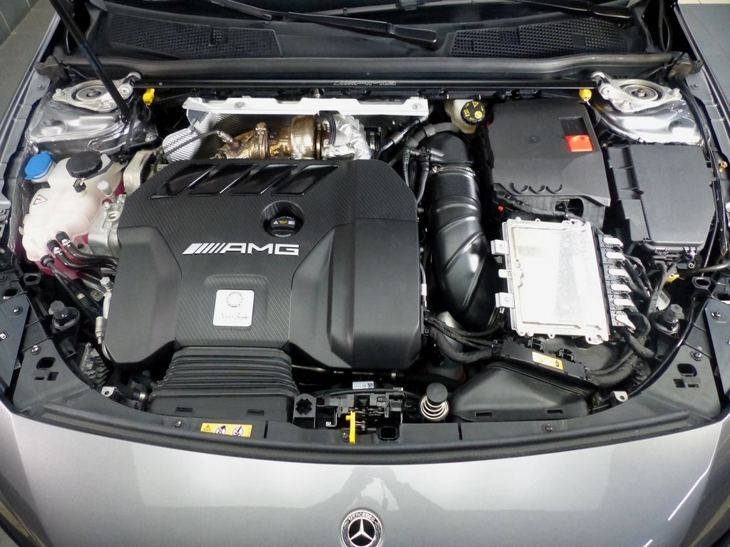 Mercedes-Benz A 45 AMG 2021