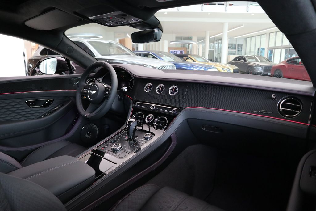 Bentley Continental GT 2025
