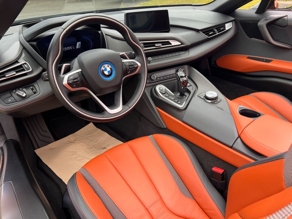 BMW i8 2019