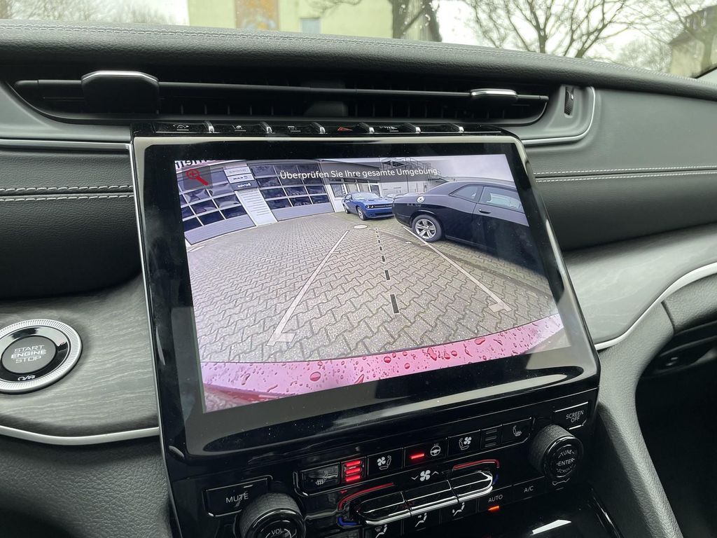 Jeep Grand Cherokee 2023