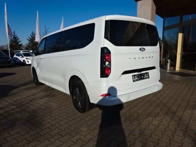 Ford Tourneo Custom 2024