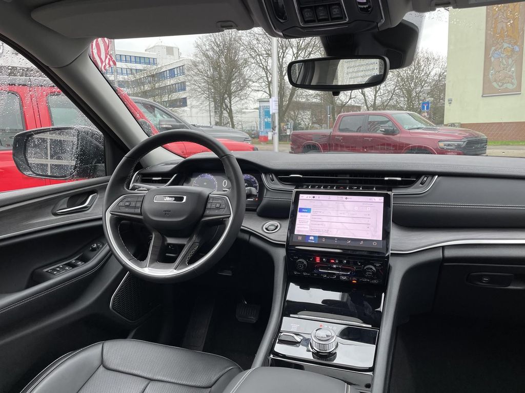 Jeep Grand Cherokee 2023