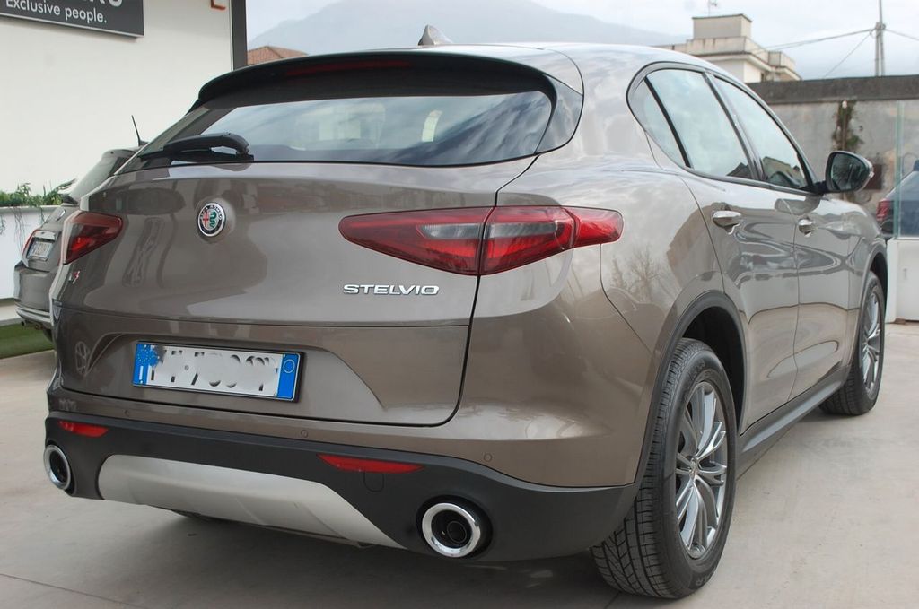 Alfa Romeo Stelvio 2019