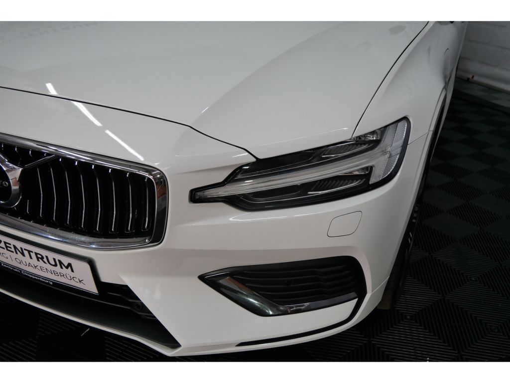Volvo V60 2021