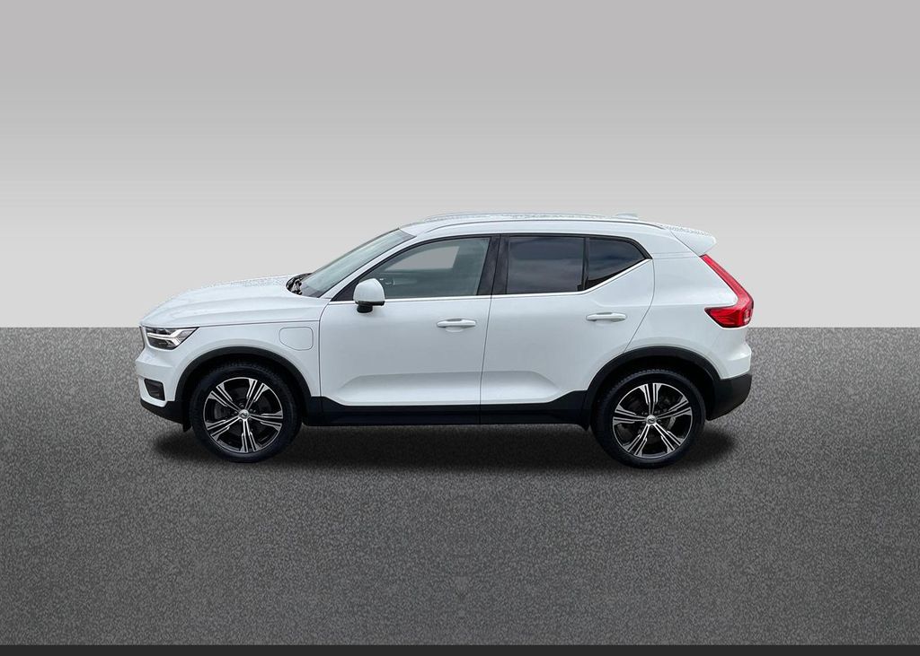 Volvo XC40 2021