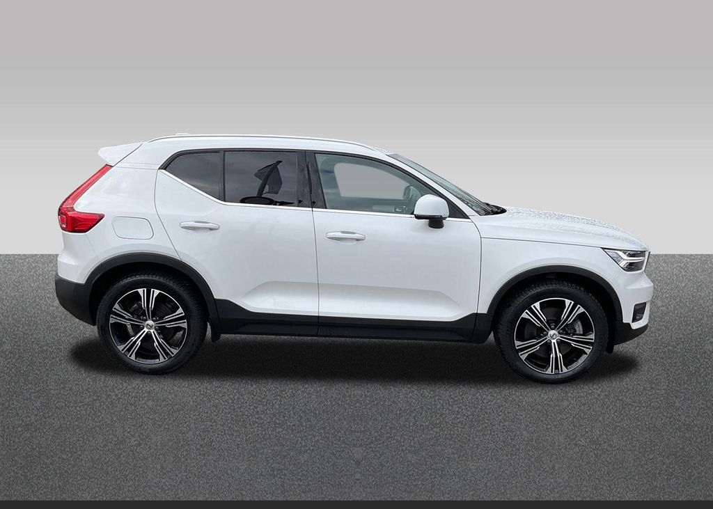 Volvo XC40 2021