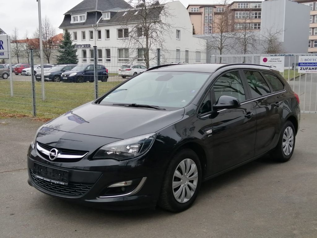 Opel Astra 2013