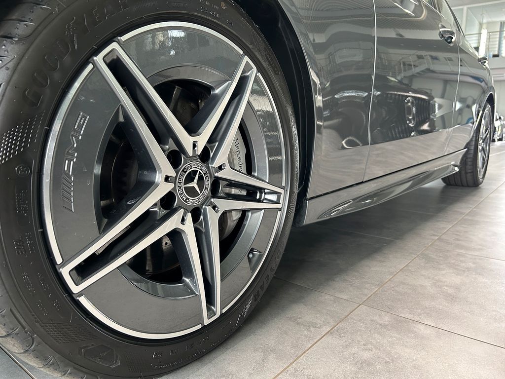 Mercedes-Benz C 200 2024