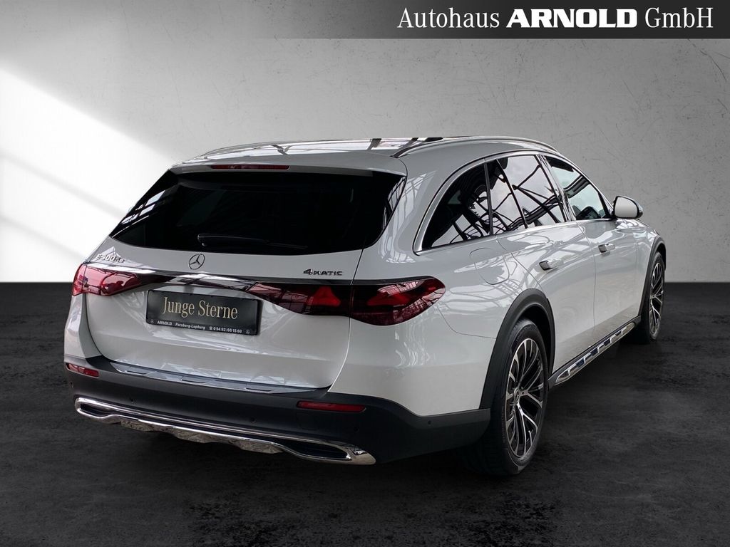 Mercedes-Benz E 300 2024