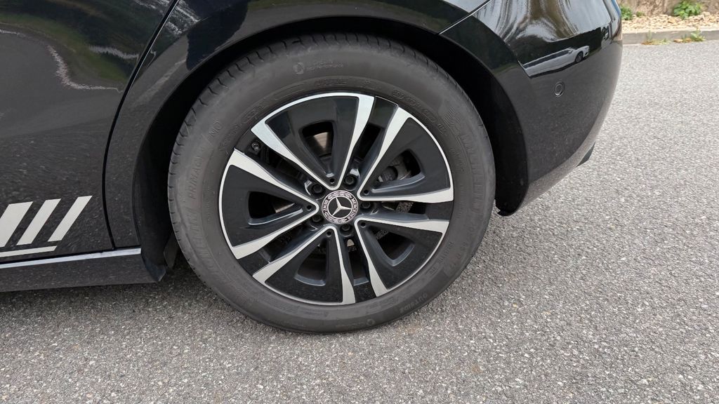 Mercedes-Benz A 200 2024