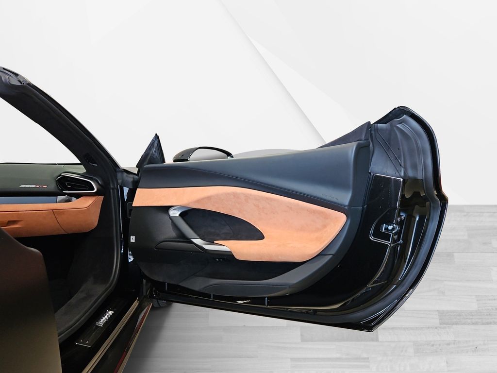 Ferrari 296 GTS 2024