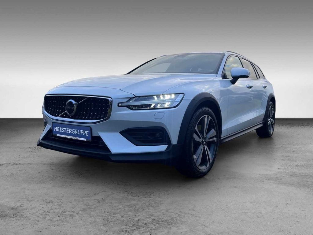 Volvo V60 2023