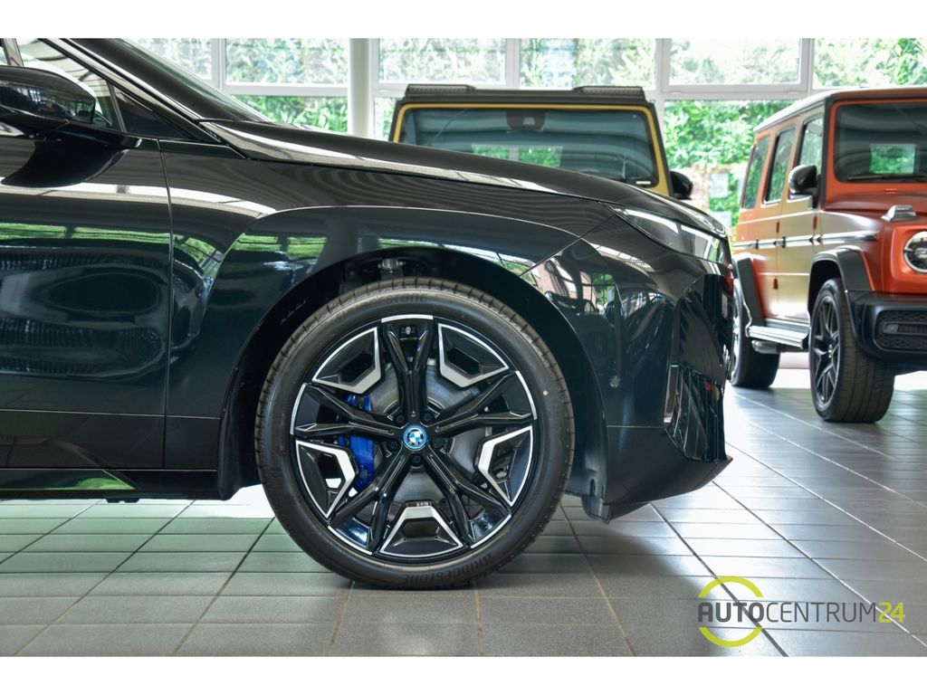BMW iX 2022