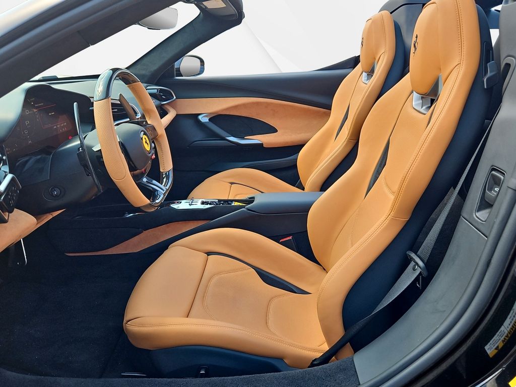 Ferrari 296 GTS 2024