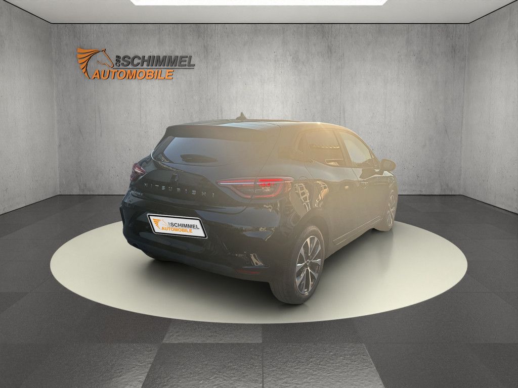 Mitsubishi Colt 2025