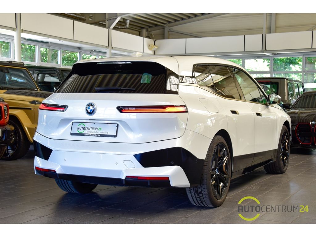 BMW iX 2022
