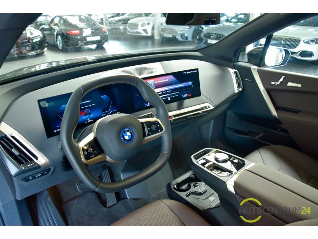 BMW iX 2022