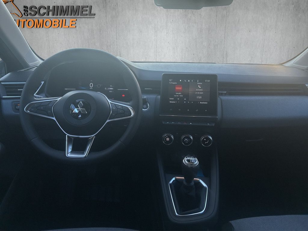 Mitsubishi Colt 2025