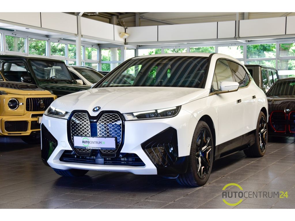 BMW iX 2022