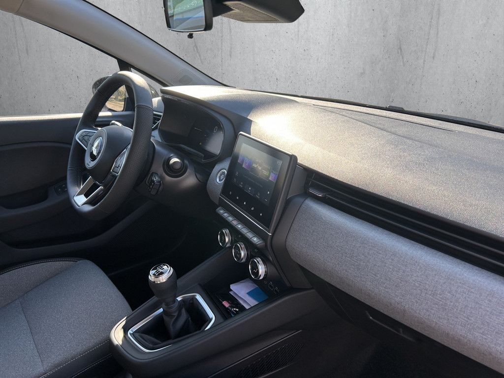 Mitsubishi Colt 2025