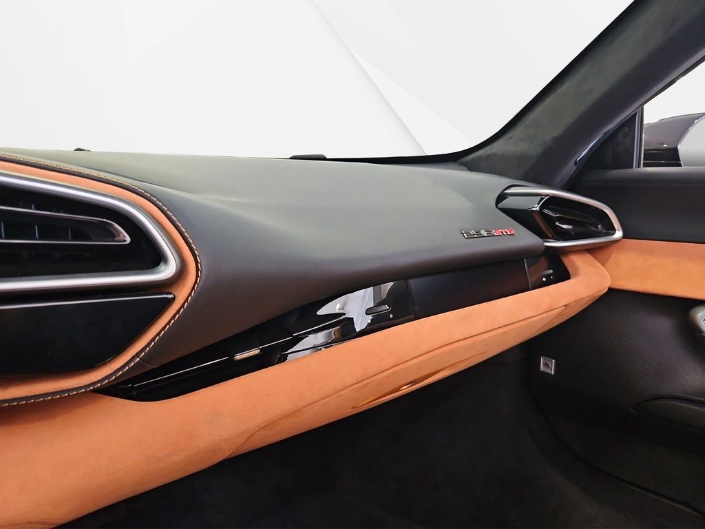 Ferrari 296 GTS 2024