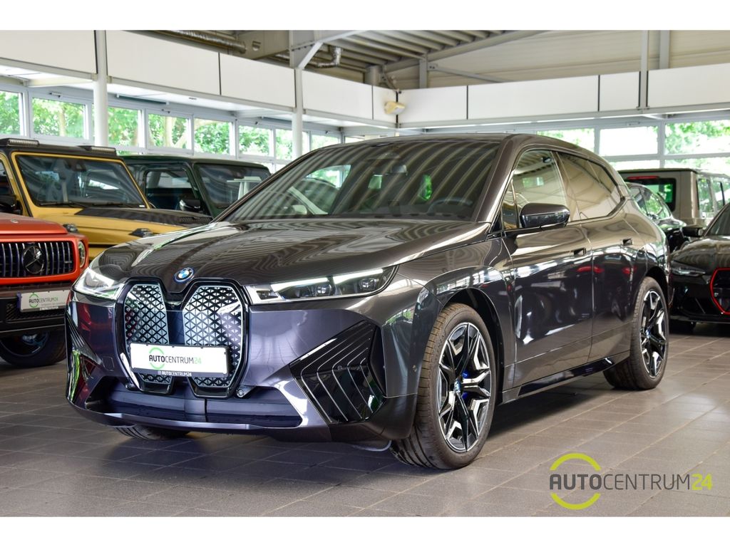 BMW iX 2022
