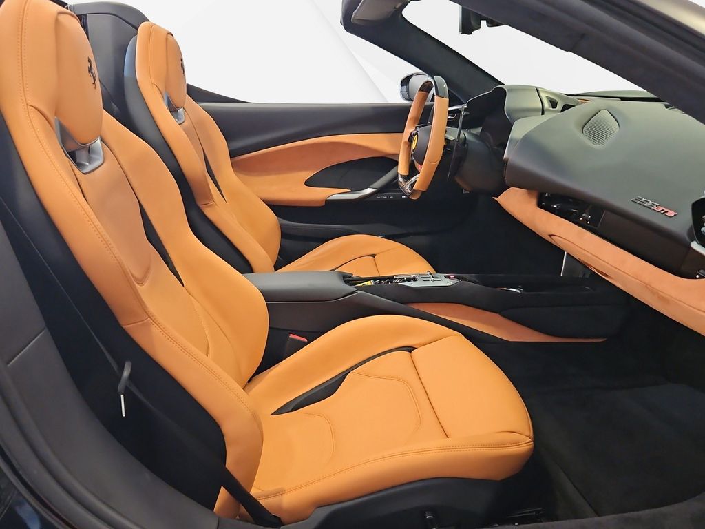 Ferrari 296 GTS 2024