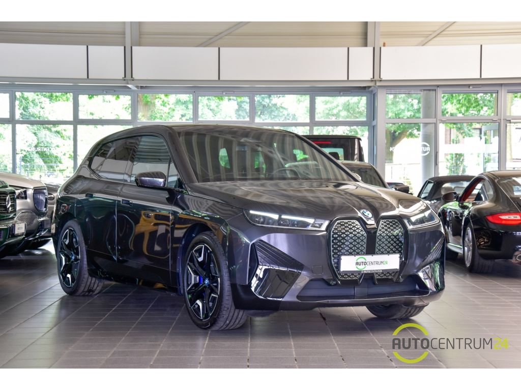 BMW iX 2022